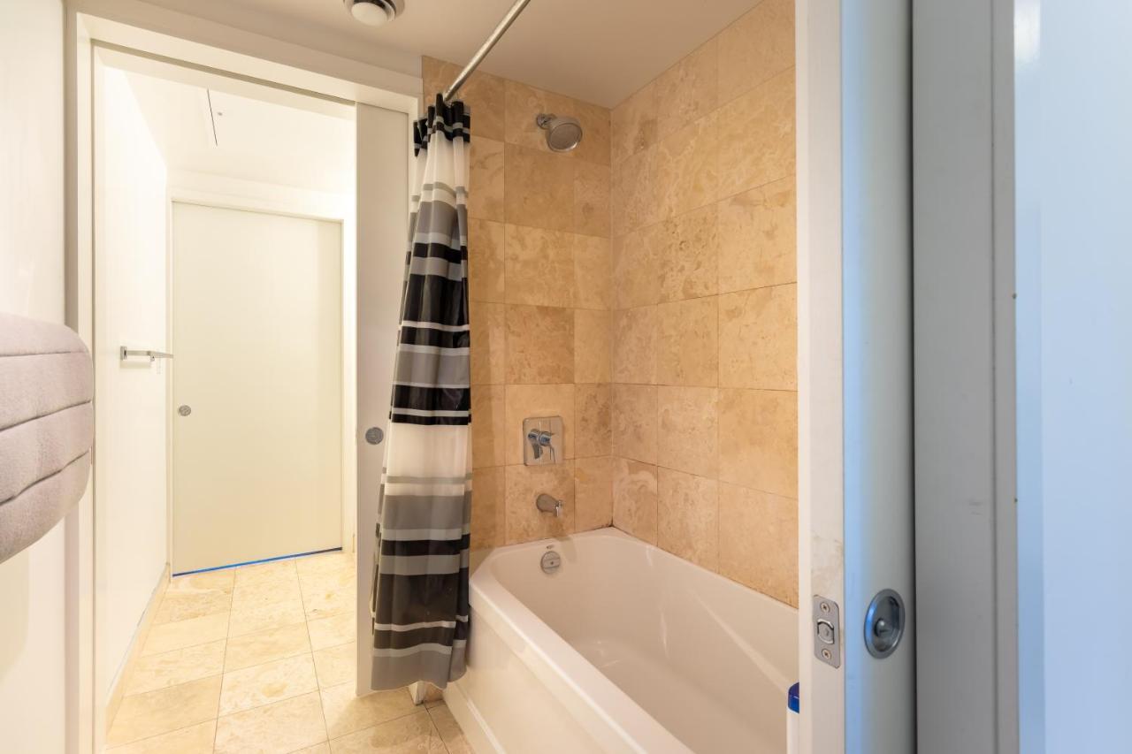 Exclusive Downtown 2Bed Suites Toronto Eksteriør billede